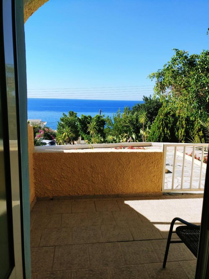 Achlia Hotel Dış mekan fotoğraf